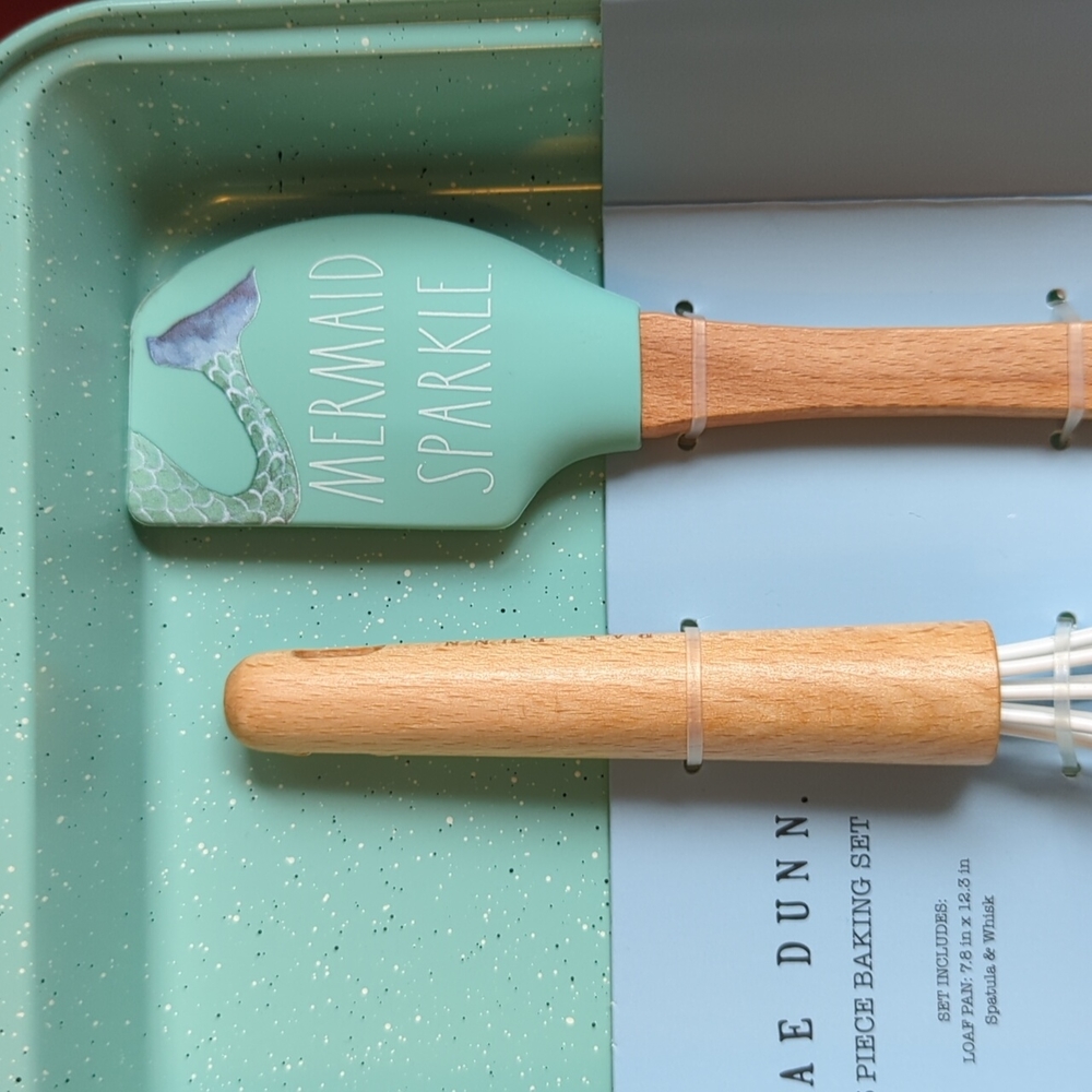 ‼️6 HOUR SALE‼️Rae Dunn MERMAID SPARKLE 🧜‍♀️ 3 Piece Baking Set - Picture 2 of 4